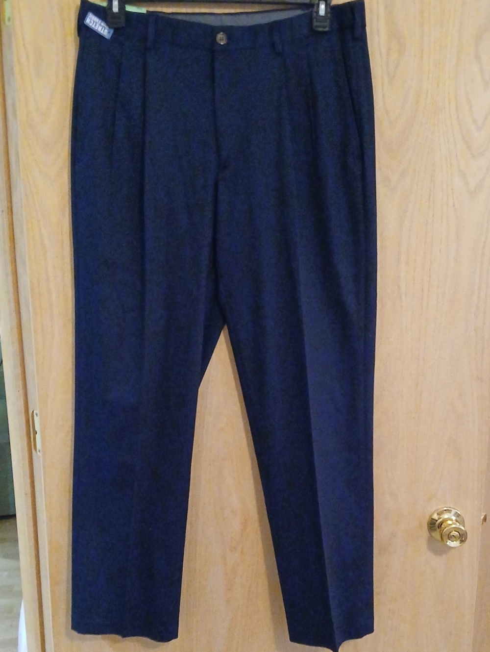 Haggar Navy Pleated Men's Dress Pants